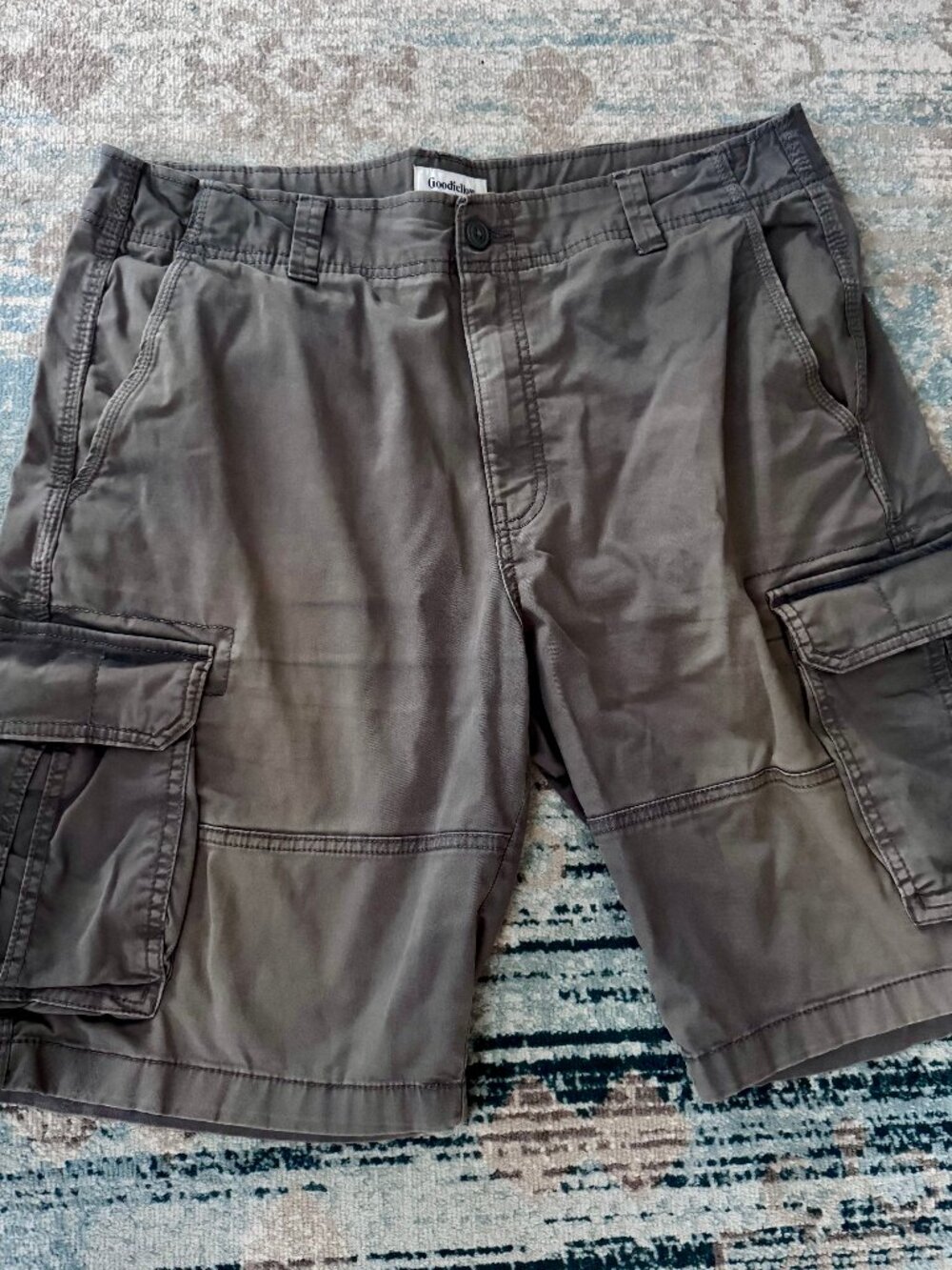 Mens Goodfellow Cargo Shorts Size 36 Gray Green Olive